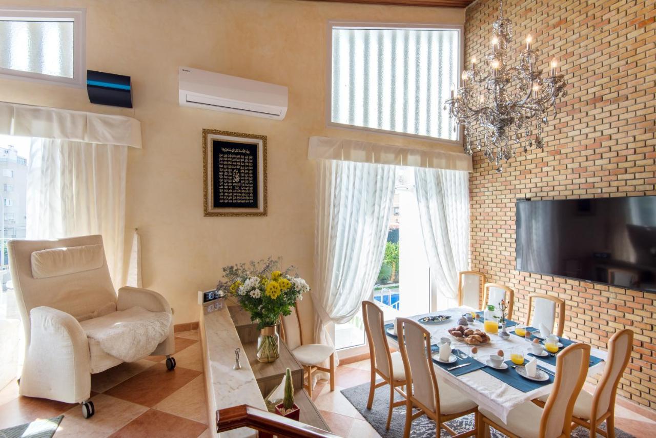 Villa Palm Beach Marina Benalmadena 3 Min Walking From The Sea Экстерьер фото